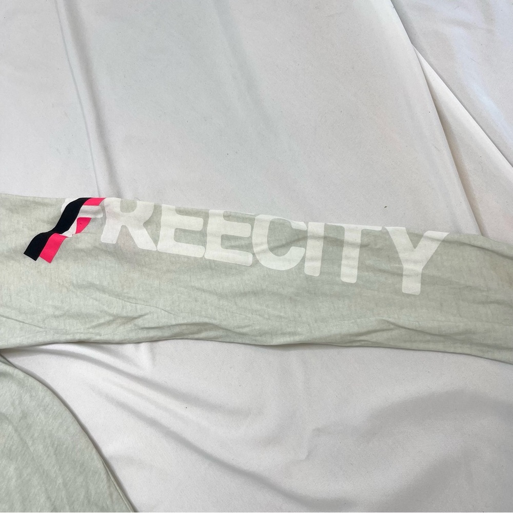Freecity Artists Wanted Life Nature Love Abstract Long Sleeve Shirt Size Medium - Picture 8 of 9